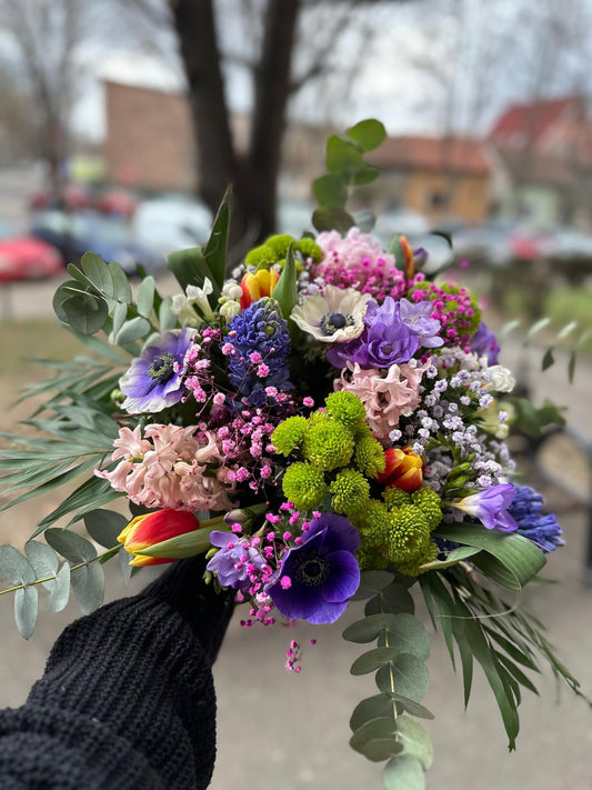 Buchet “Explozie de primăvară”